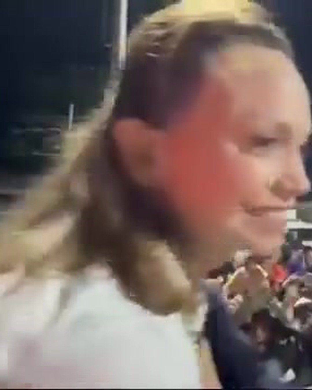 «FINALMENTE, CARACAS, ESTOY AQUÍ»: MARÍA CORINA MACHADO LLEGA A LA CAPITAL ENTRE UNA MULTITUD QUE ACOMPAÑA SU CARAVANA